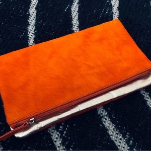 PYAR & CO I WOMENS NEON ORANGE AND GOLD LEATHER CLUTCH PURSE NWOT